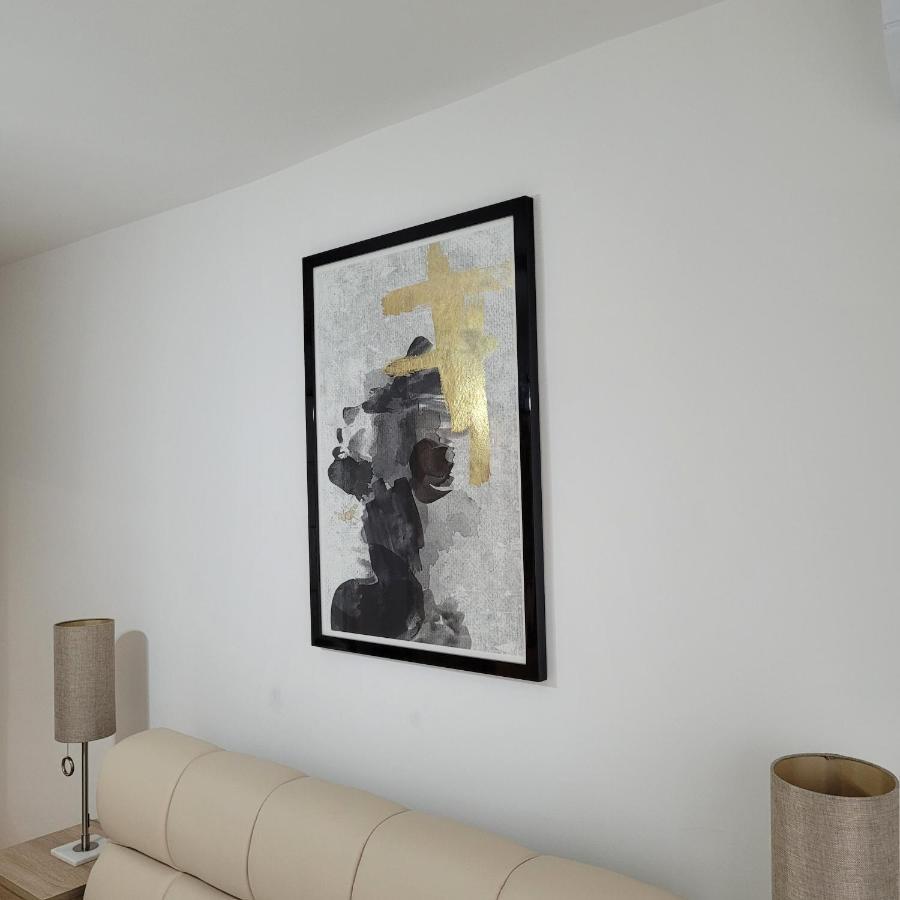 Apartament Lux - Dorobantilor Lägenhet Cluj-Napoca Exteriör bild